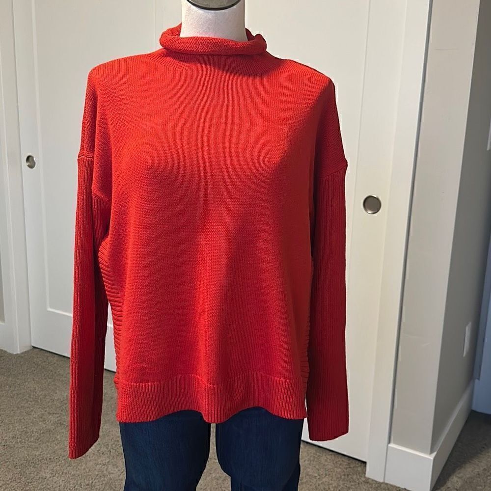 Tahari Rollneck Turtleneck 